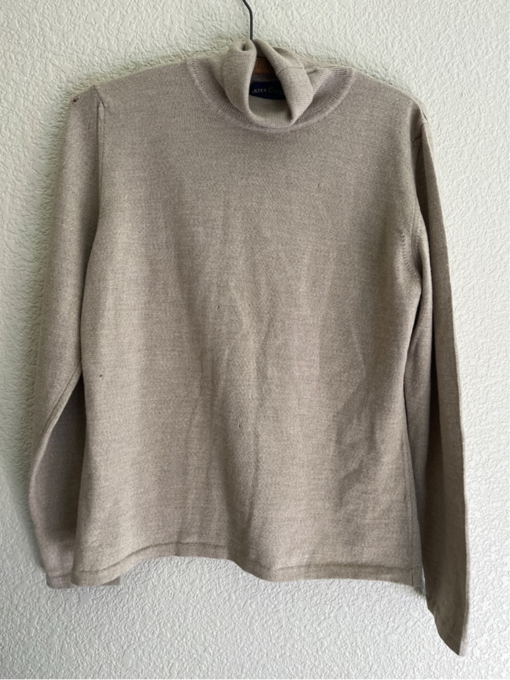 Charter Club Taupe Extra Fine Merino Wool Turtleneck Size Medium ***Damaged***
